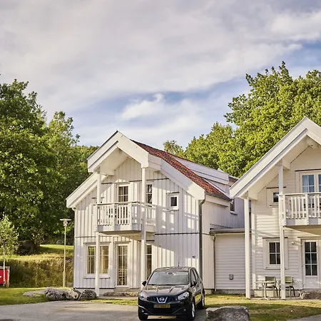 Farsund Resort فندق 4*