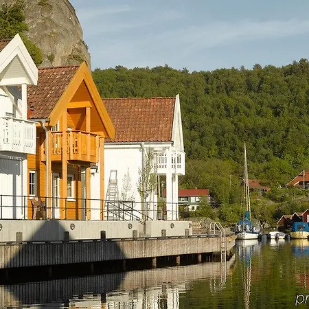 Отель Farsund Resort