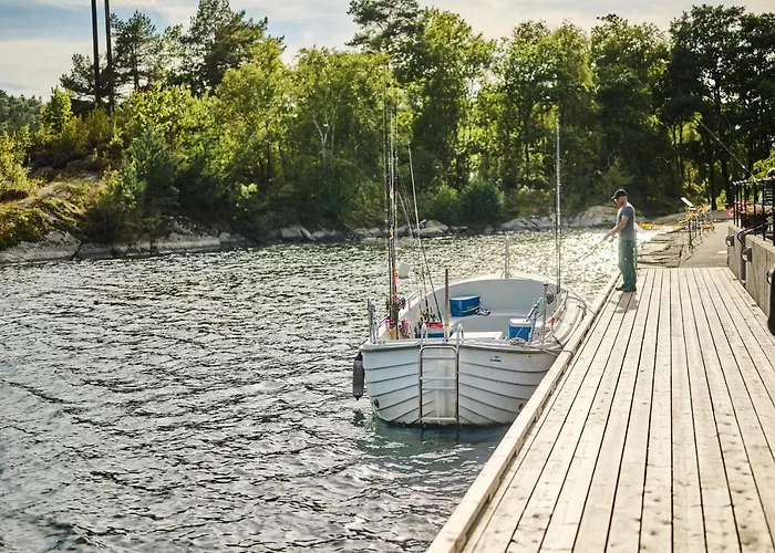 Hotell Farsund Resort 4*