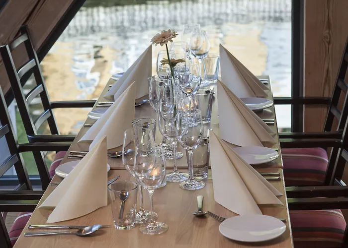 Hotell Farsund Resort 4*