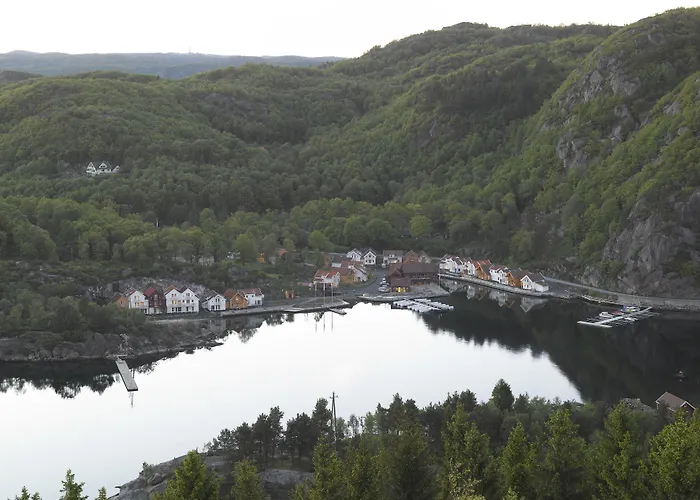 Farsund Resort 4* 파르순