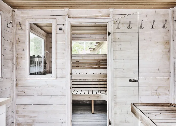 Hotell Farsund Resort 4*